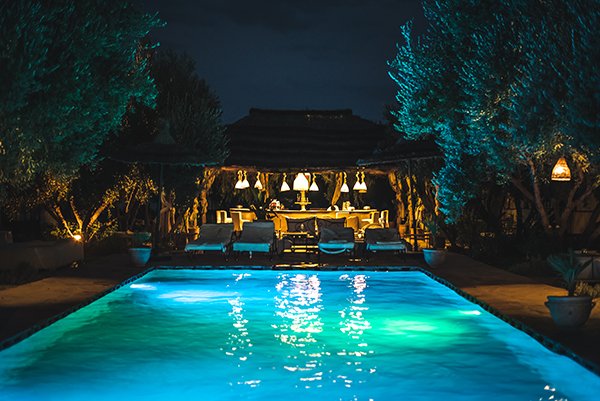 award-winning-luxury-pool-company