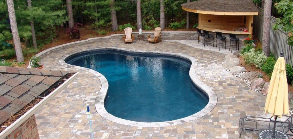 custom concrete (Shotcrete) pools